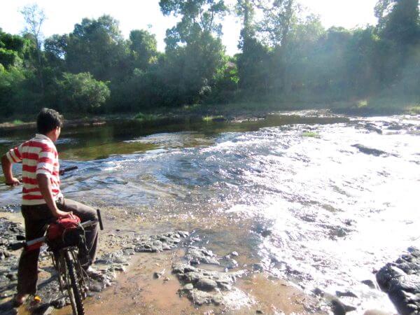 Fahrradtour im Regenwald, Kambodscha Radtour