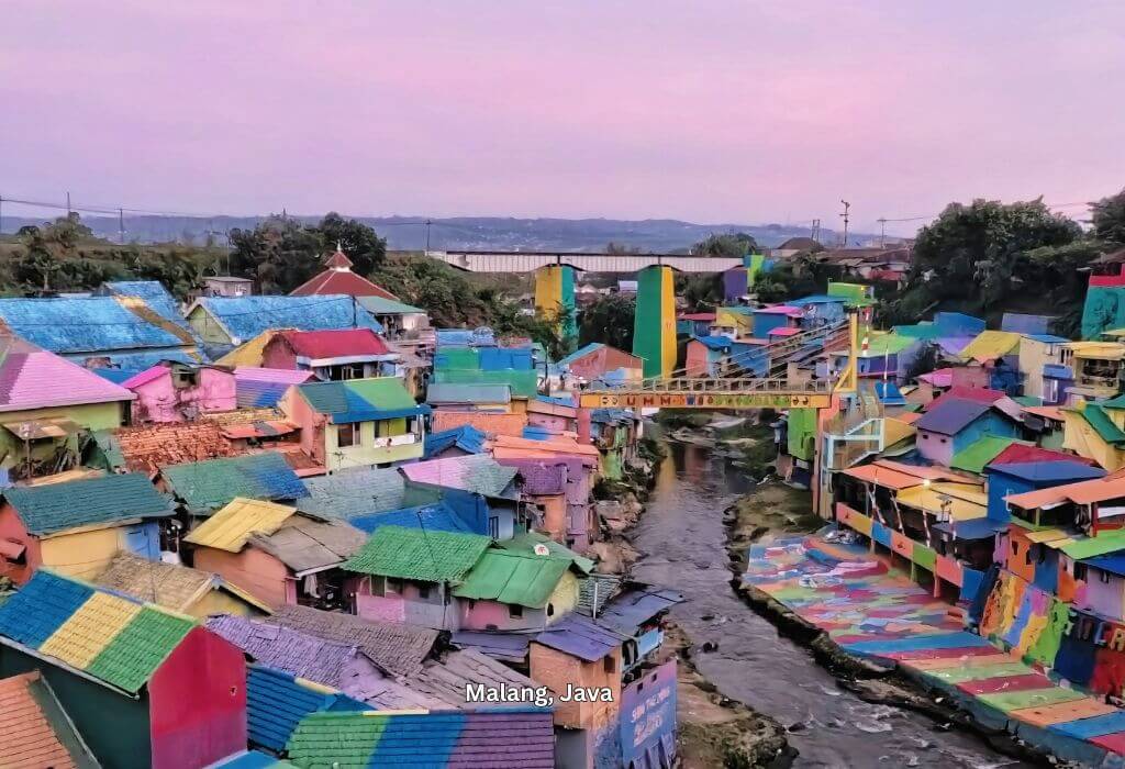 Die bunte Stadt Malang ist Ausgangspunkt für Ausflüge zum Vulkan Bromo auf der Insel Java